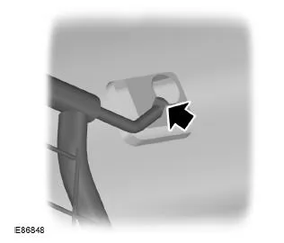 Einbau hinter den Rücksitzen