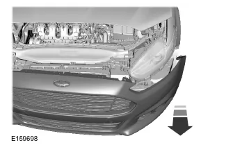Scheinwerfer ausbauen