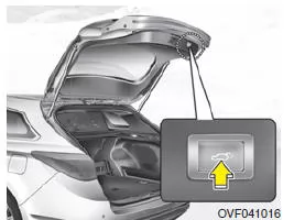 Öffnungshöhe der Servo- Heckklappe einstellen